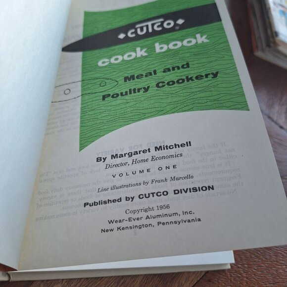Cutco Cook Book Recipes Finest Cutlery Knife 1956 Meat Guide Learn Meals Bake - Picture 2 of 12